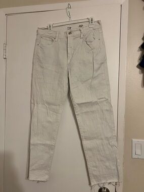 White High-Waist Straight Jeans